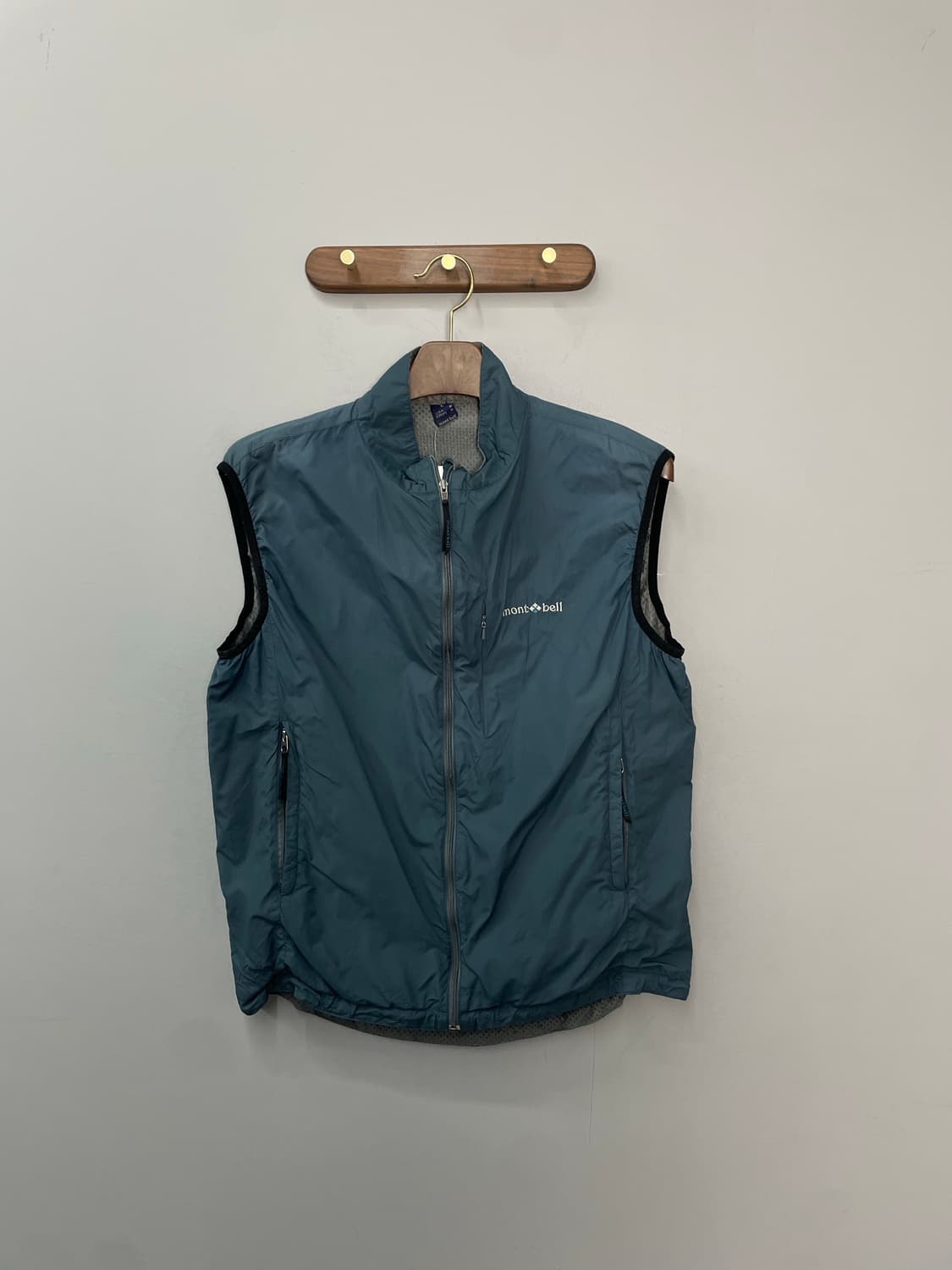 몽벨 90s 다크그린 스트링 베스트 H1745 상품이미지2