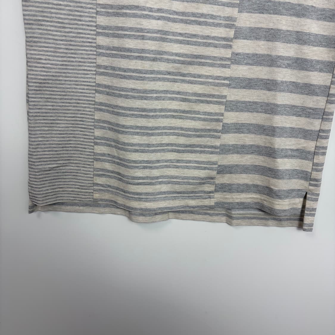 유니클로 엔지니어드가먼츠 카라 티셔츠 상품이미지5