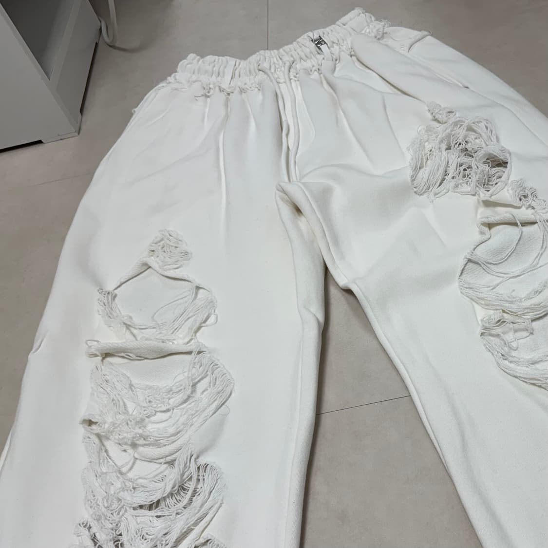 트리밍버드 Scratch Damage Wide Sweat Pants [  상품이미지4