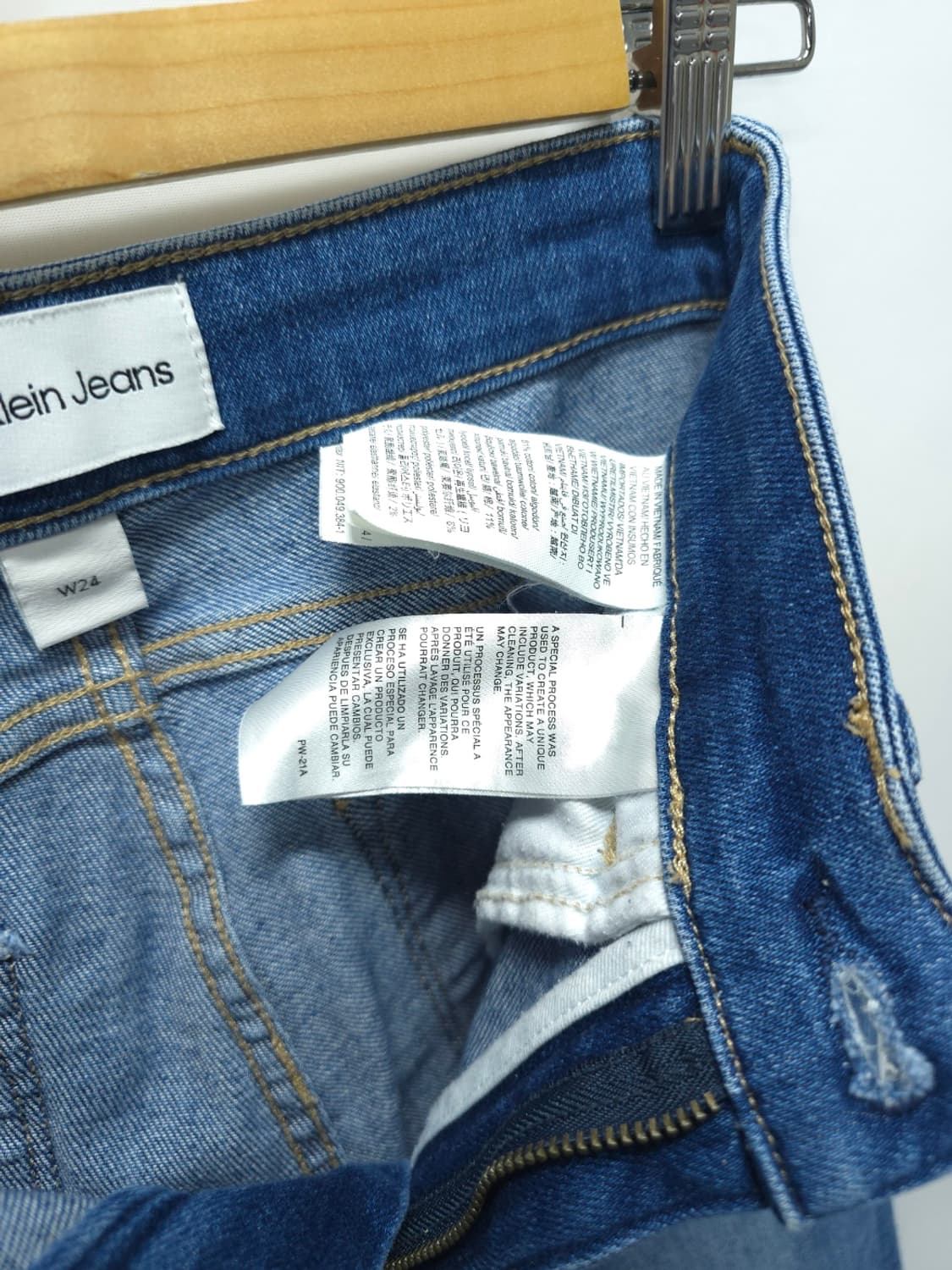 캘빈클라인 여성 하이라이즈 슬림 부츠컷 데님 (24) 상품이미지10