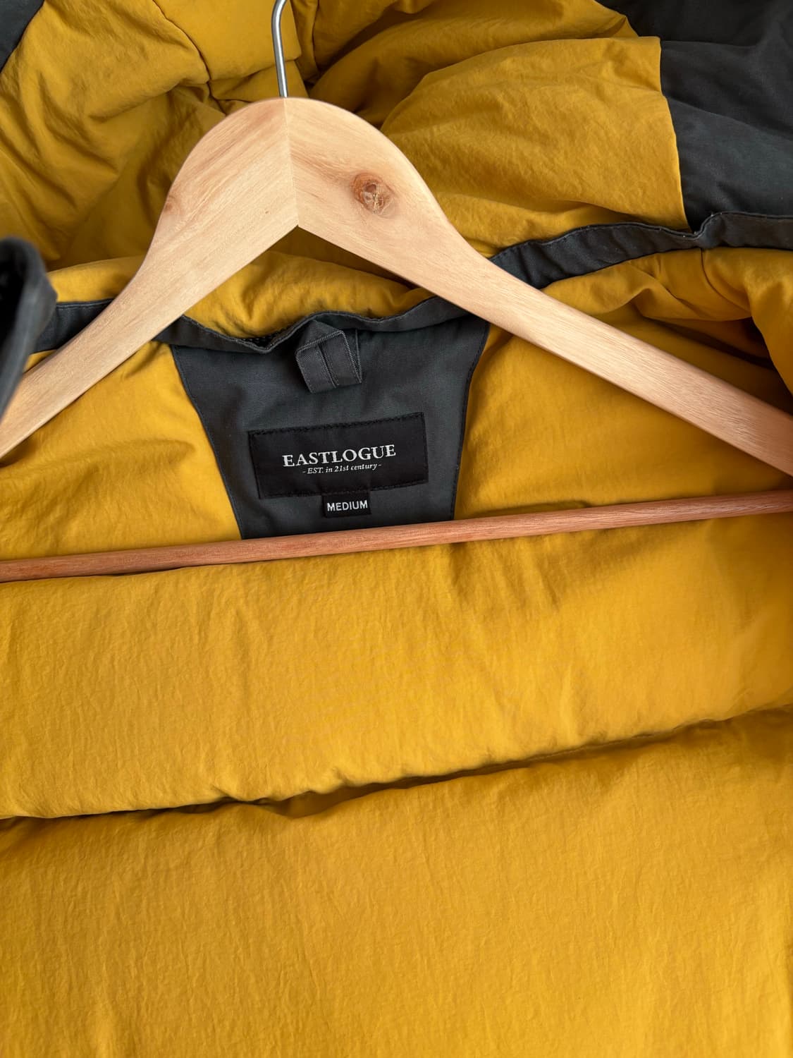 이스트로그 구스다운 m팔아요 상품이미지4