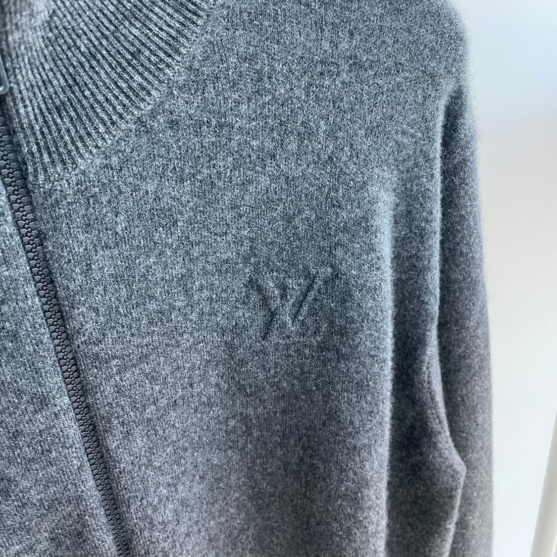 (xxl) 루이비통 인사이드 아웃 캐시미어 집업 상품이미지6