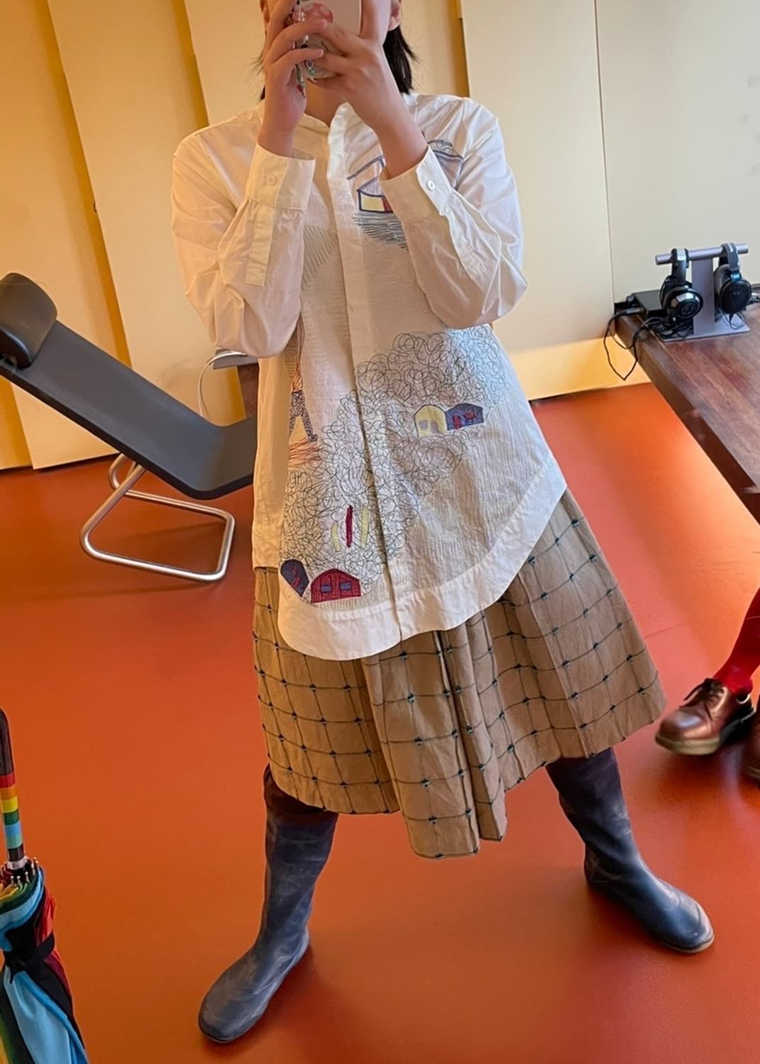 자수 드로잉 셔츠 상품이미지2