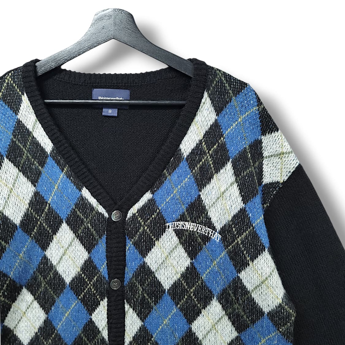 [M~L] 디스이즈네버댓 아가일패턴 아크릴 가디건 상품이미지3