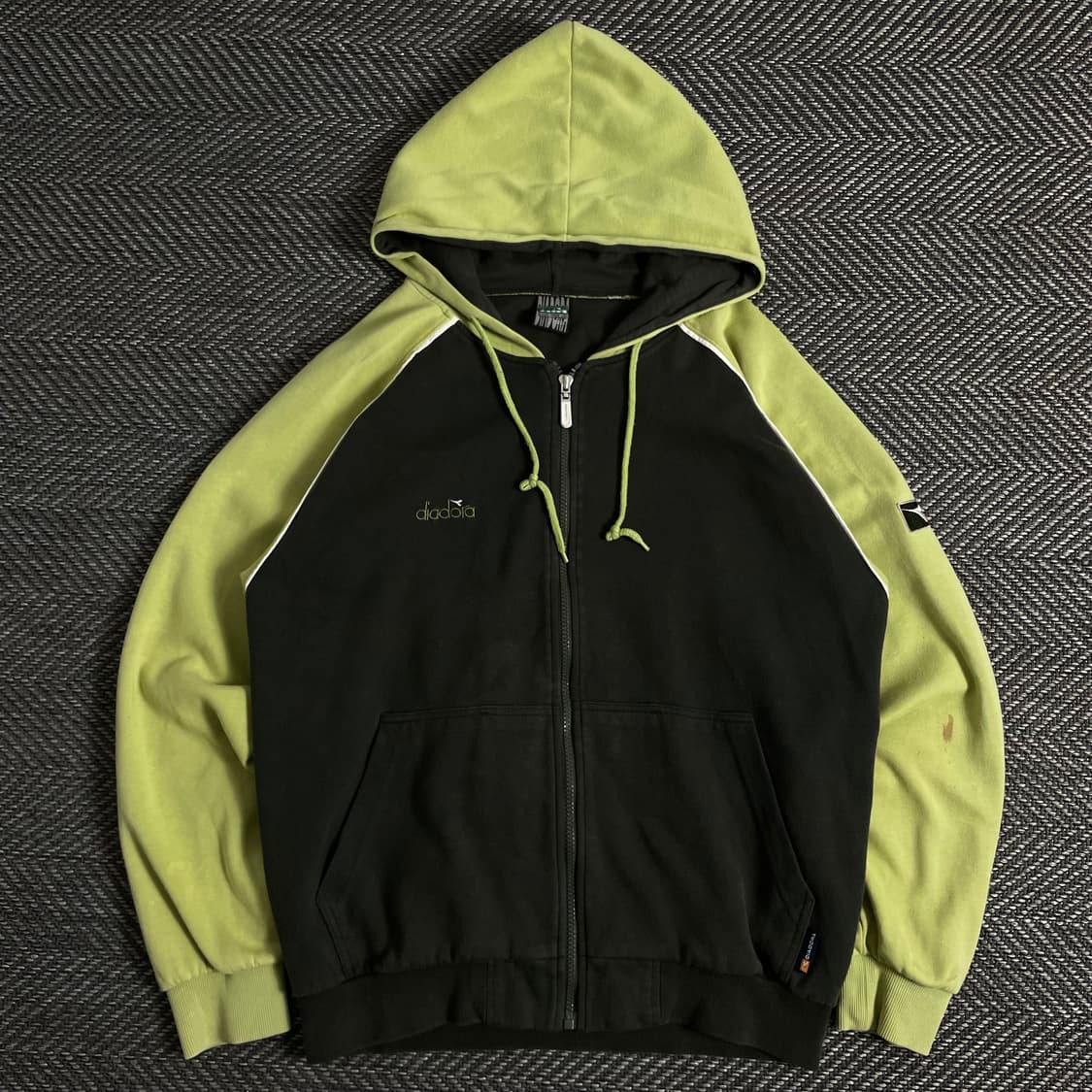 00s 디아도라 올드스쿨 박시핏 후드 집업y 3005 상품이미지2