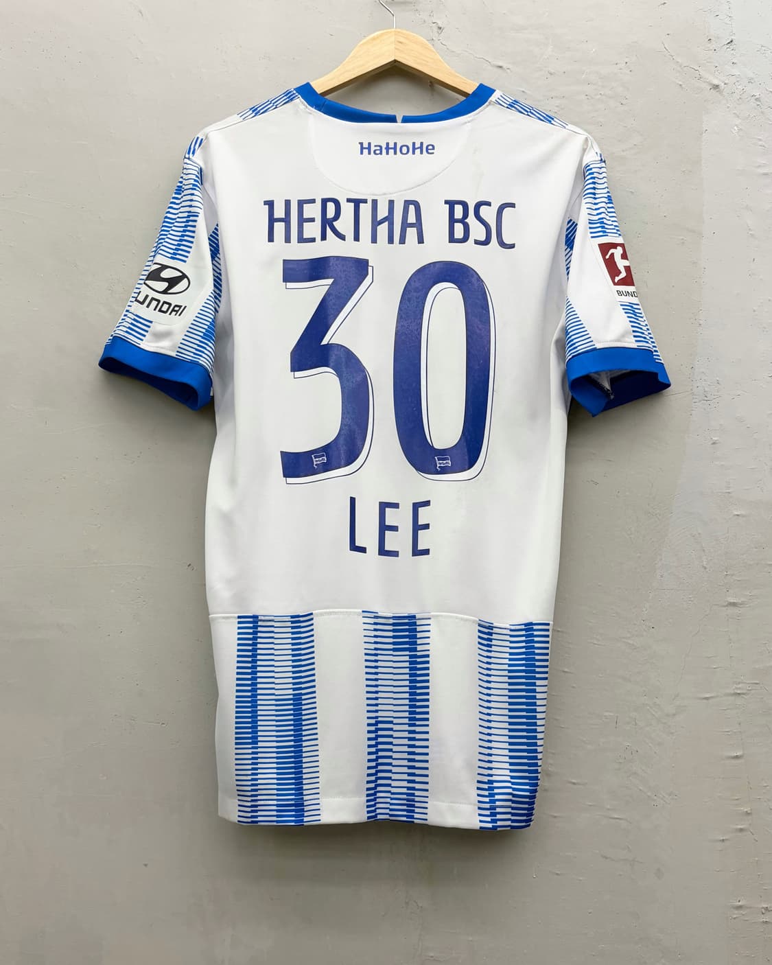 나이키 21-22 헤르타 BSC 홈 리그.ver No.30 이동준 상품이미지1