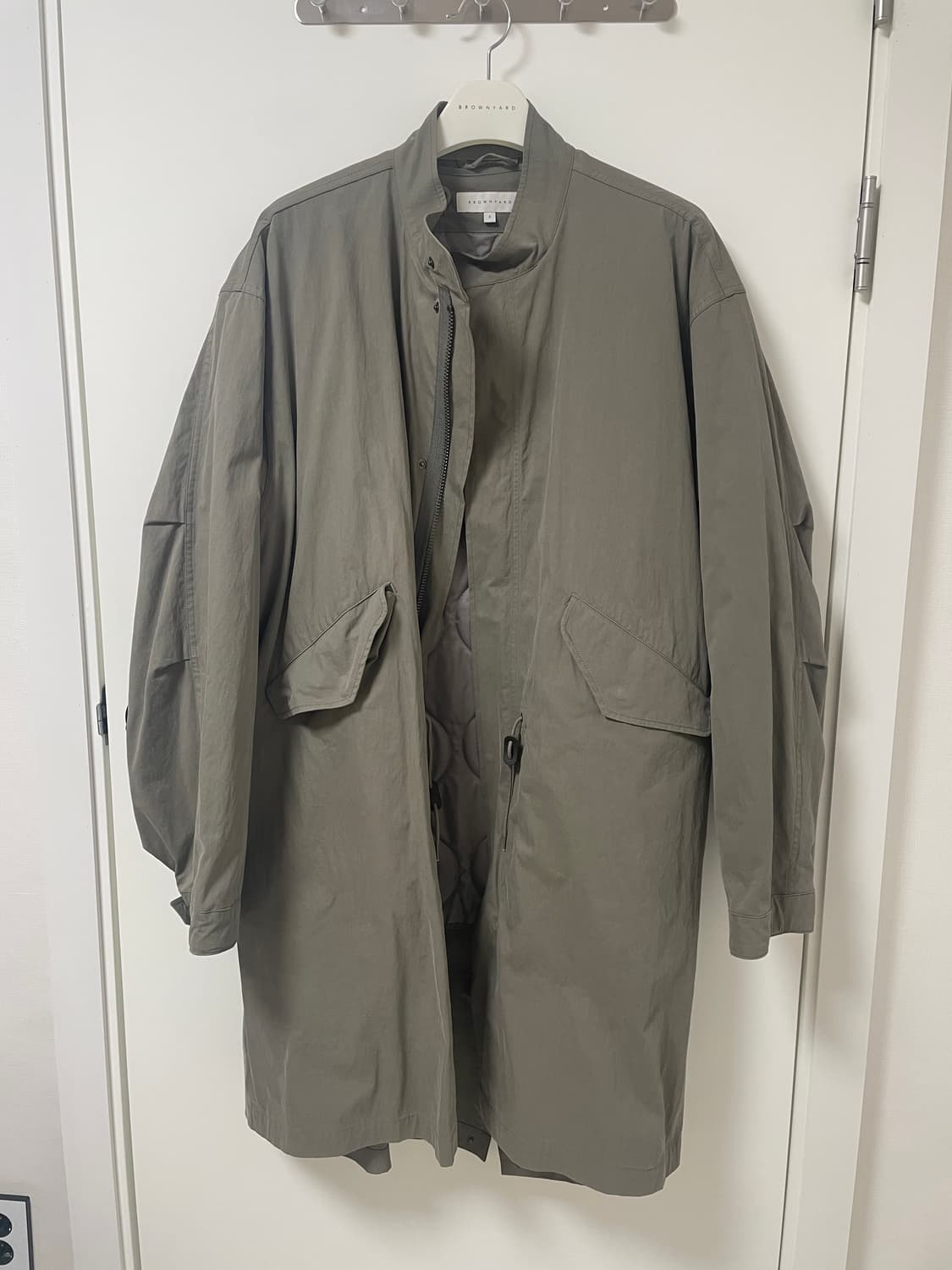 [3] 21fw 브라운야드 에센셜 파카 올리브 상품이미지3