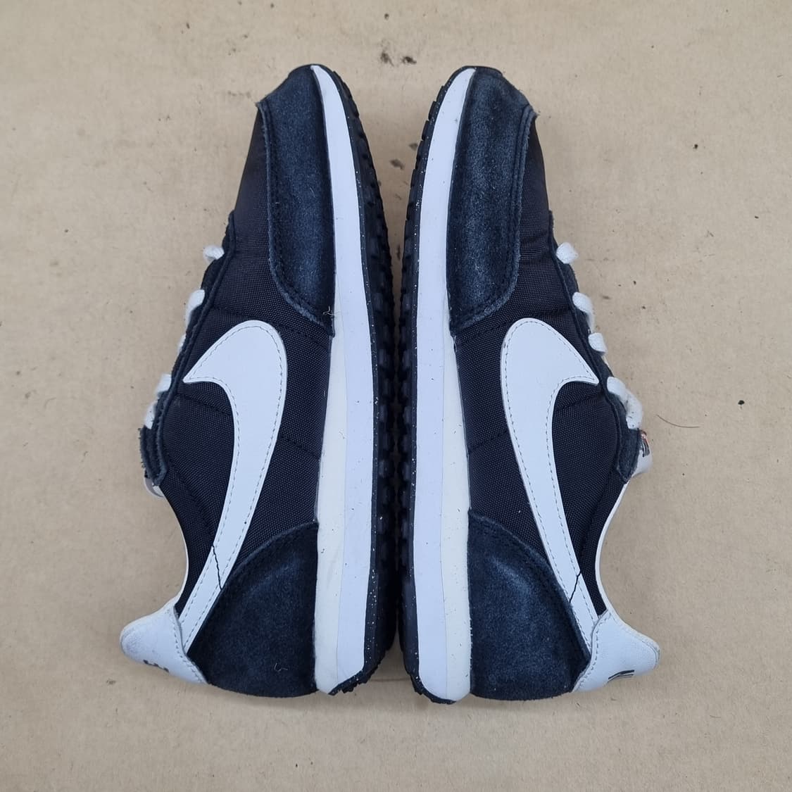 나이키 에어테일윈드 79 운동화 220 상품이미지5