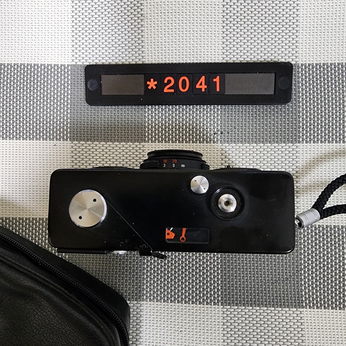 롤라이 35 T 필름카메라 블랙바디 파우치포함 상품이미지2