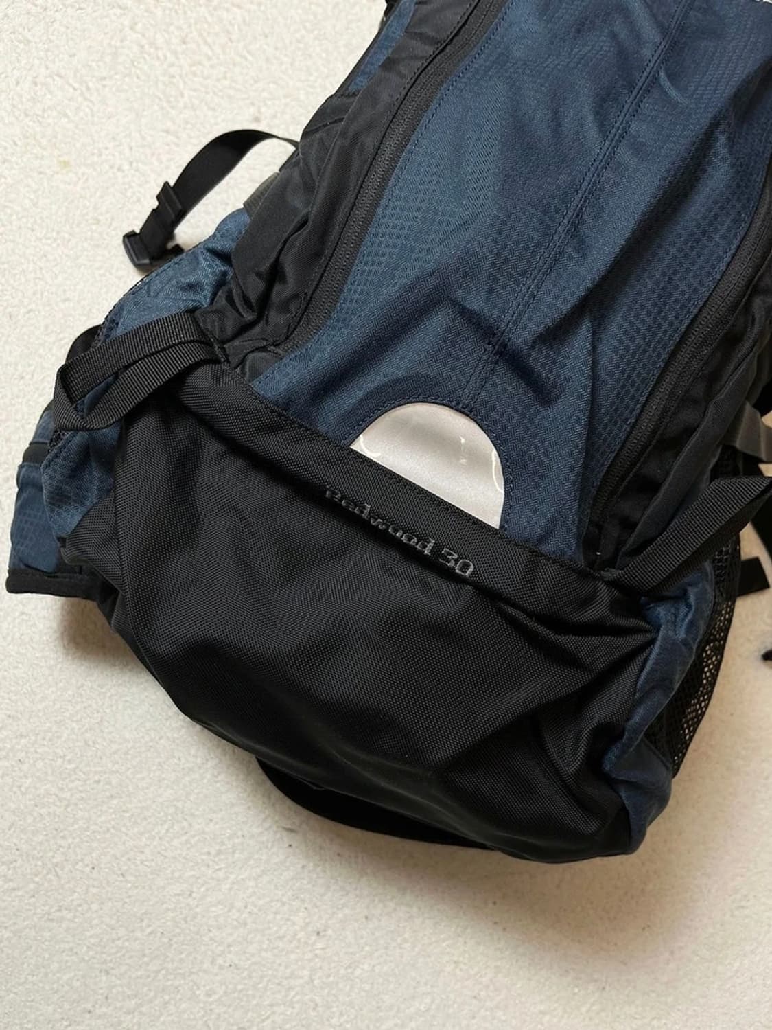 컬럼비아 레드우드 32L 고프코어 백팩 A1856 상품이미지3