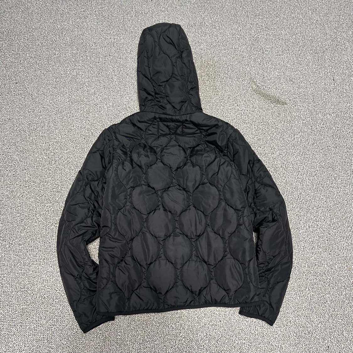 노스페이스 경량패딩 상품이미지3