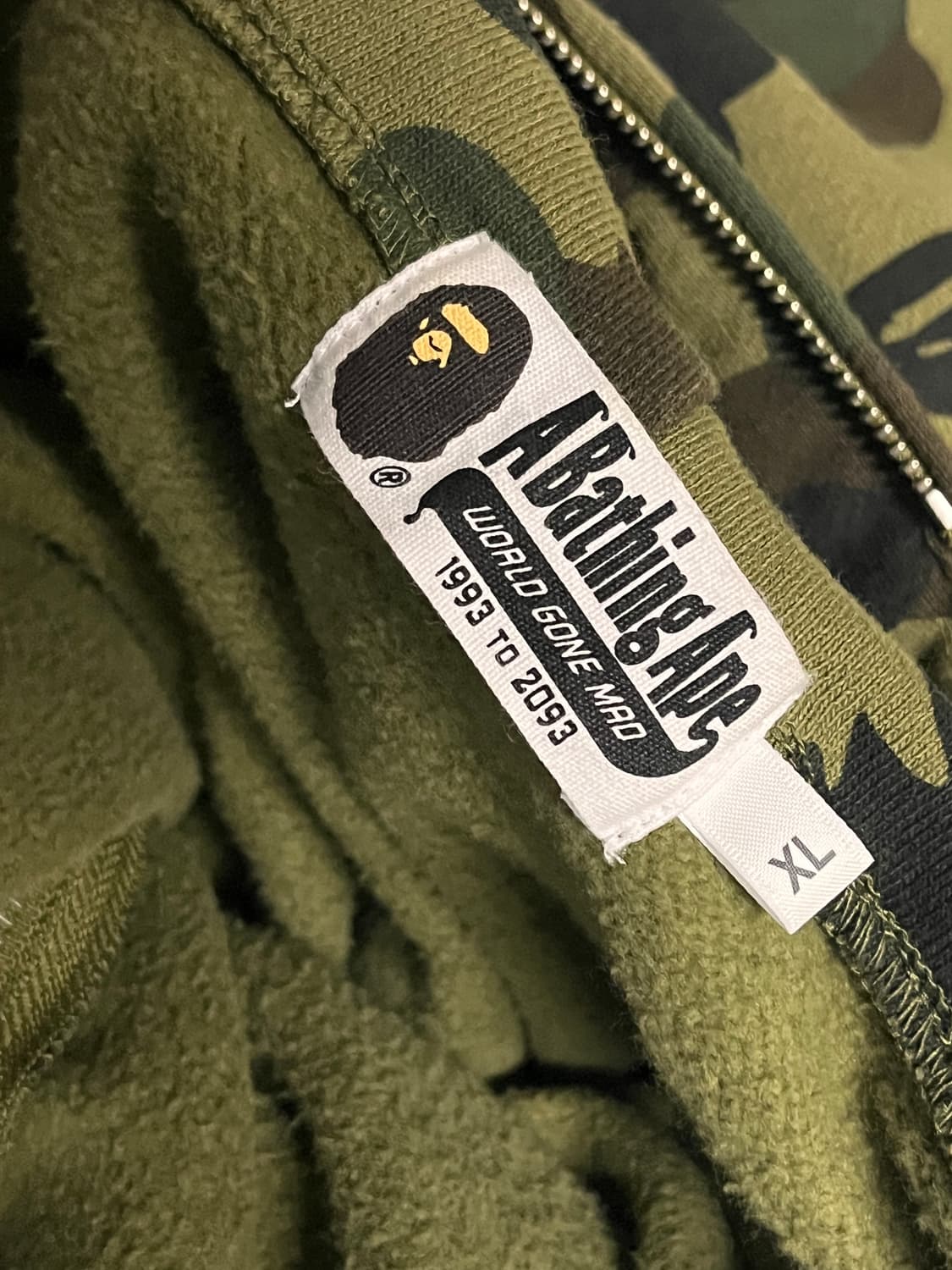 베이프 녹계 샤크 후드집업 상품이미지3