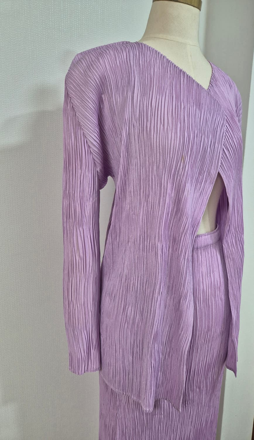 플리츠플리츠 Issey Miyake 상품이미지4