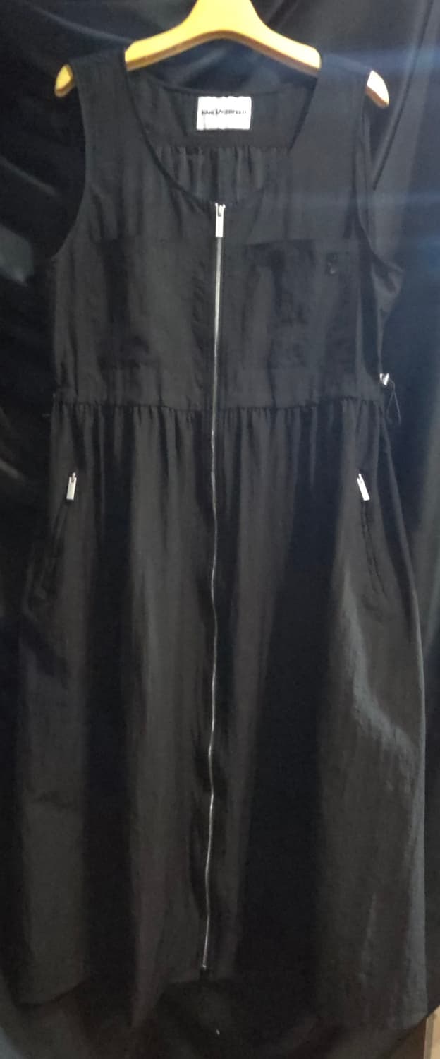 칼라거펠트 슬리브리스 집업원피스 상품이미지3