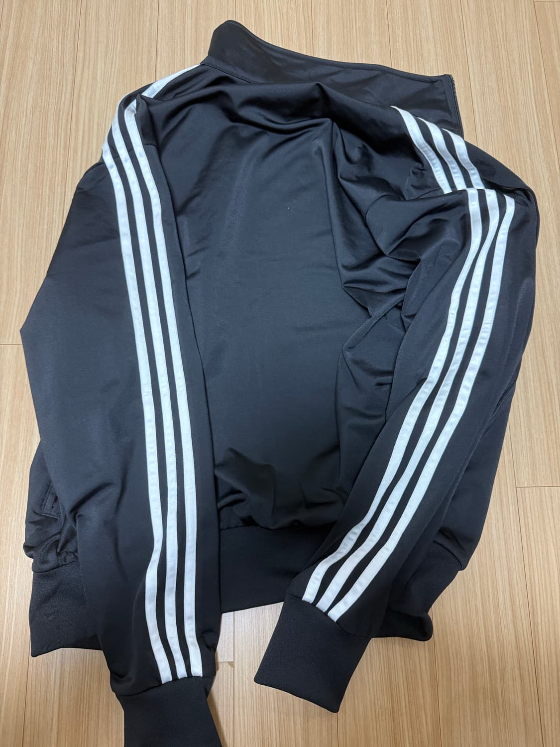 아디다스 트랙탑 블랙 상품이미지3