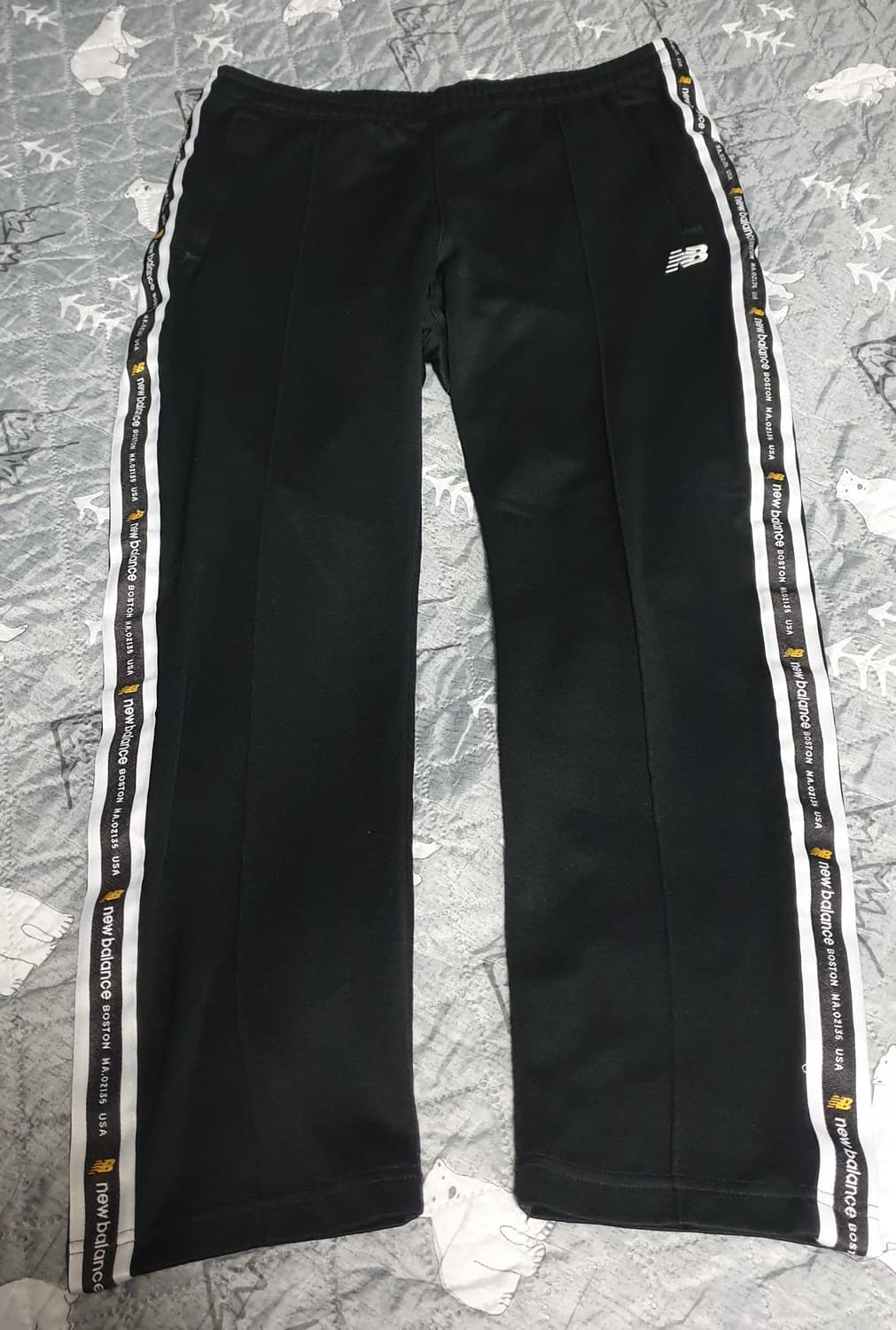 뉴발란스 사이드라인 USA 보스턴 패턴 트레이닝 팬츠 (XL) 상품이미지1