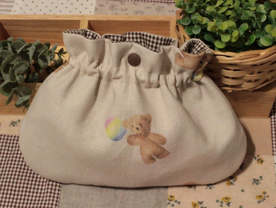 핸드메이드 곰무늬 밴딩 파우치 상품이미지1