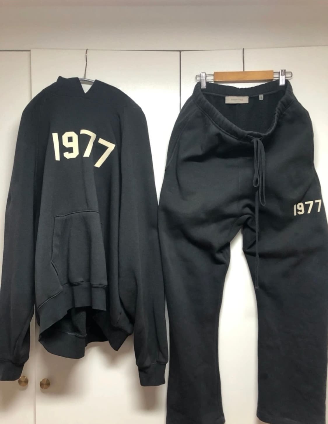 피오브갓 에센셜 상품이미지1