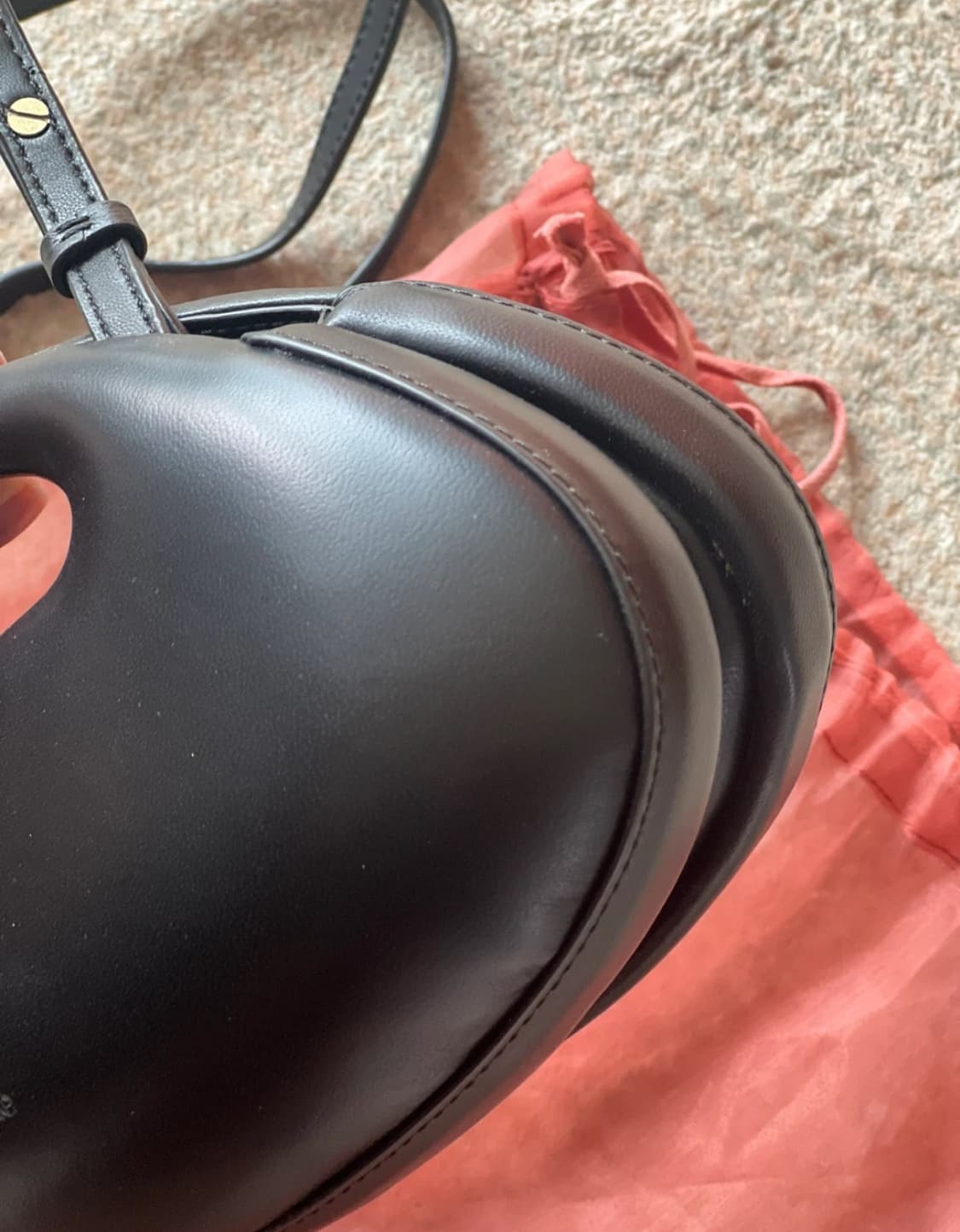 아카이브앱크 하프 베이글 백 블랙  상품이미지4