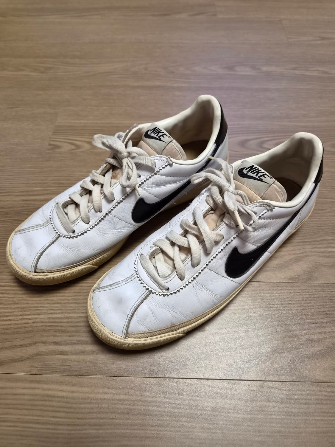나이키 90's 빈티지 브루인 흰검 270 상품이미지1