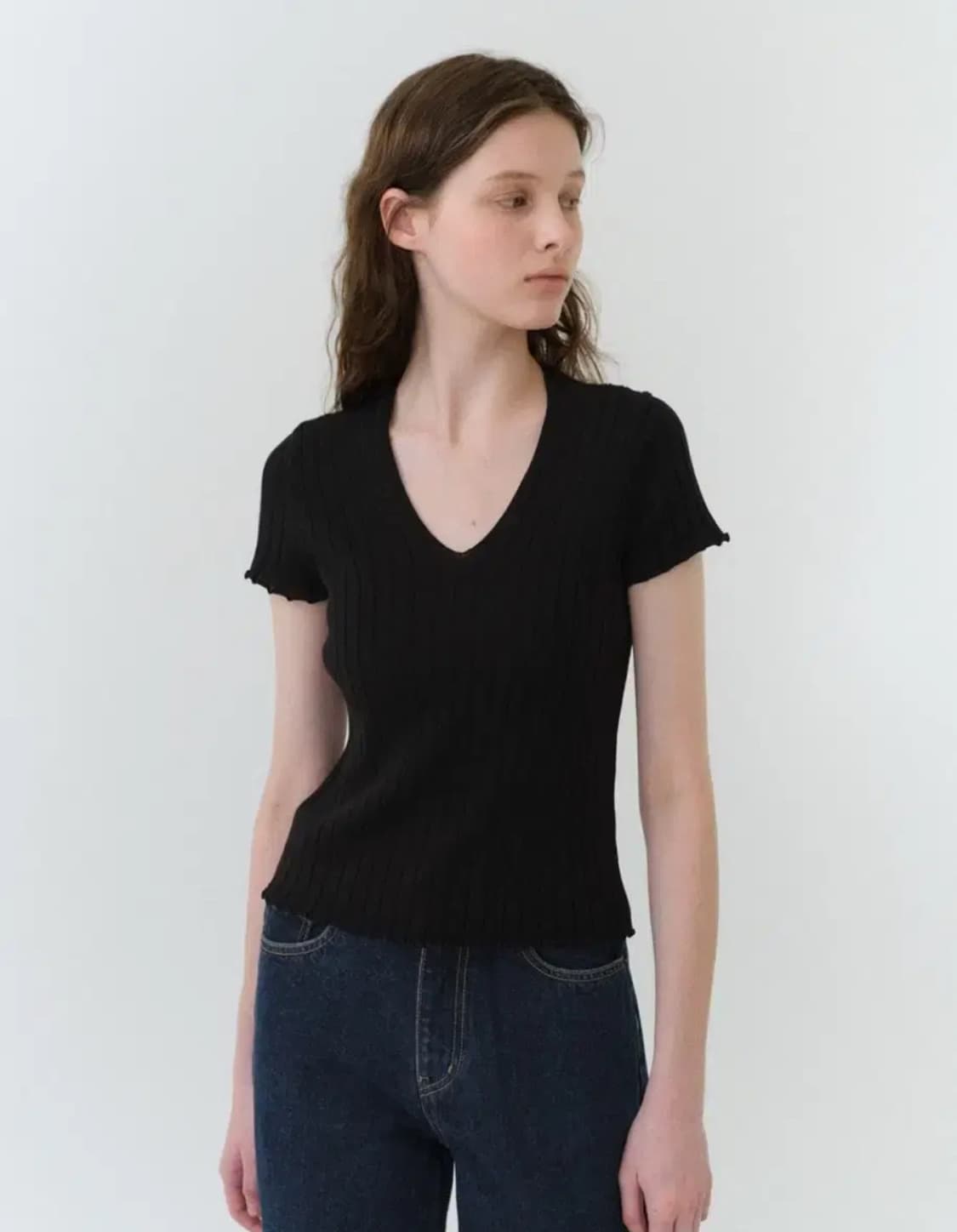 르에떼 브이넥 니트  상품이미지2