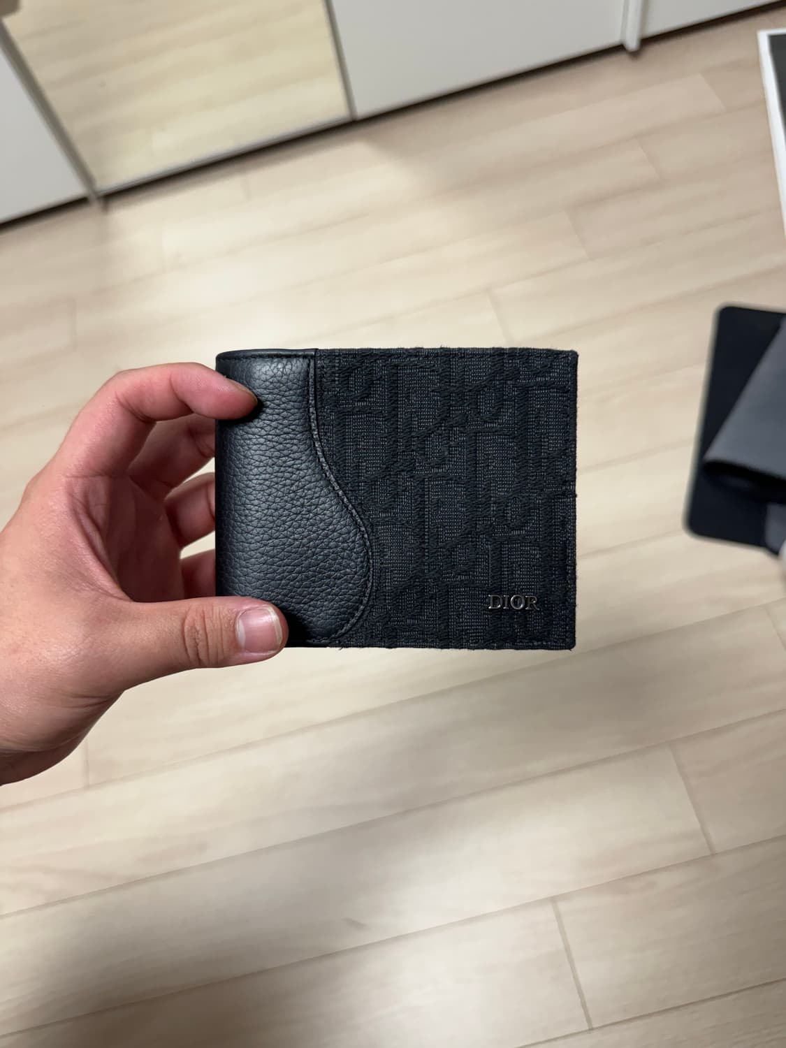 디올 오블리크 새들 컴팩트 반지갑 신형 상품이미지2