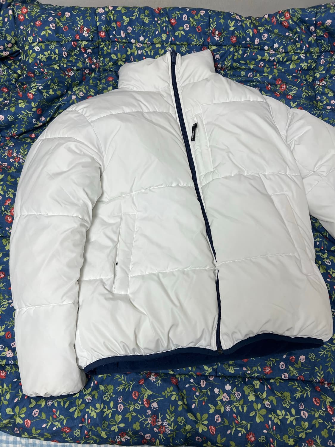 위캔더스 리버시블 패딩 상품이미지2