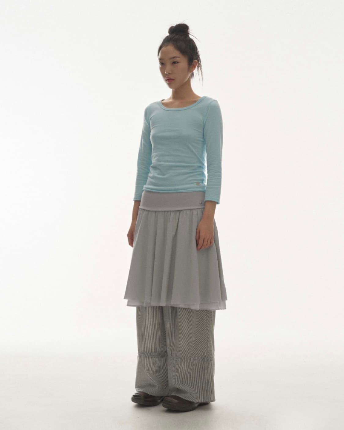 COYSEIO BACK CIRCLE CAPRI SLEEVES 상품이미지2