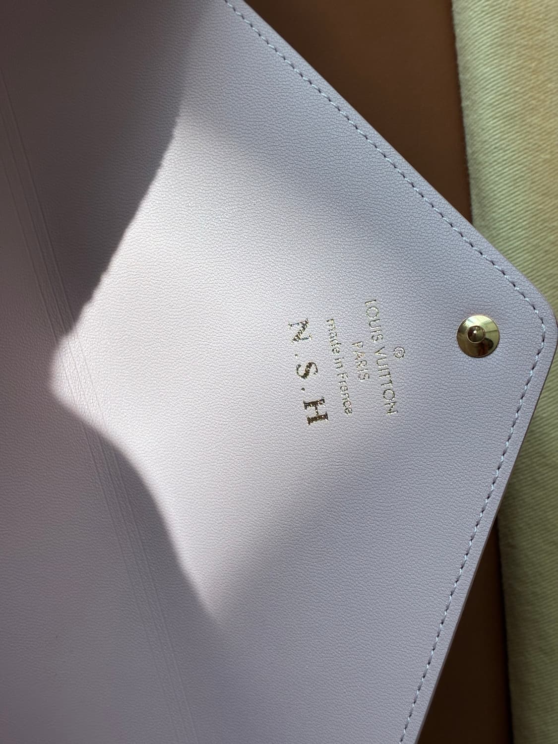 루이비통 키리가미 클러치 대 사이즈 상품이미지3