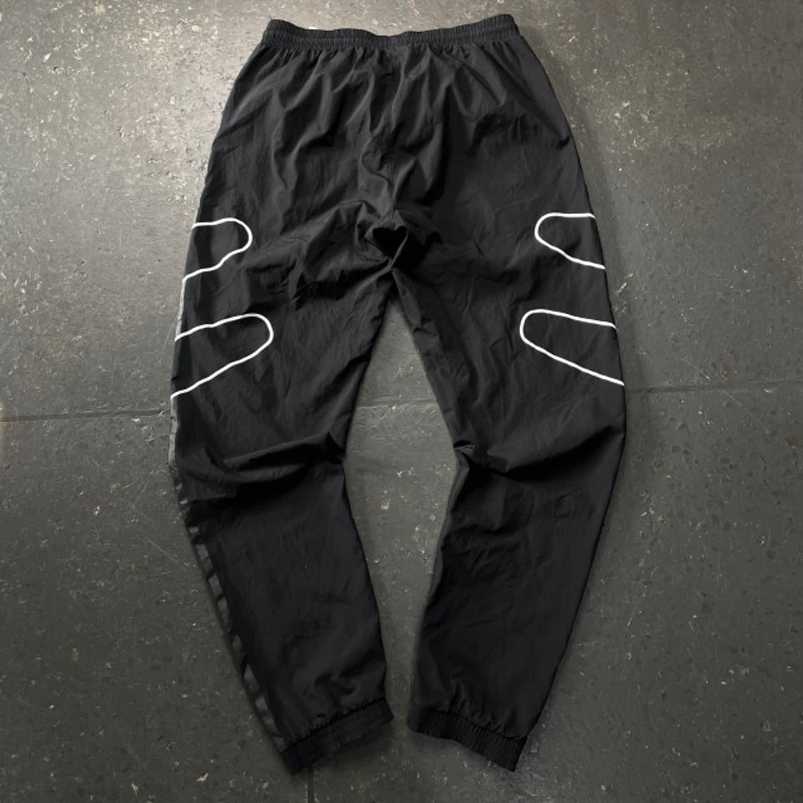 100 아디다스 나일론 팬츠  상품이미지5