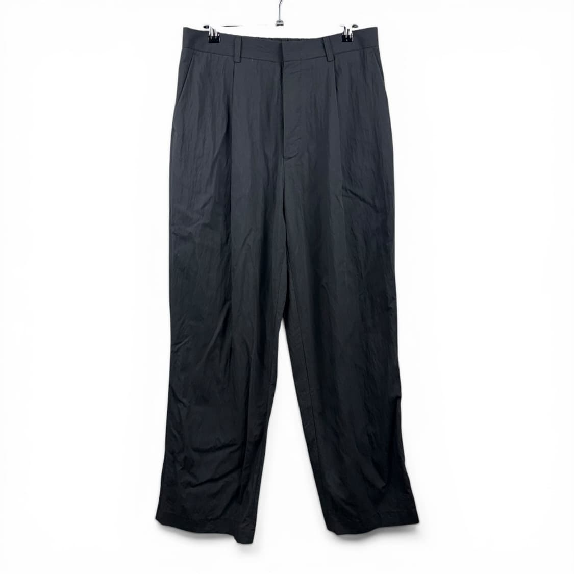 (L) 르마드 나일론 원턱 밴딩 팬츠 차콜블랙 상품이미지1