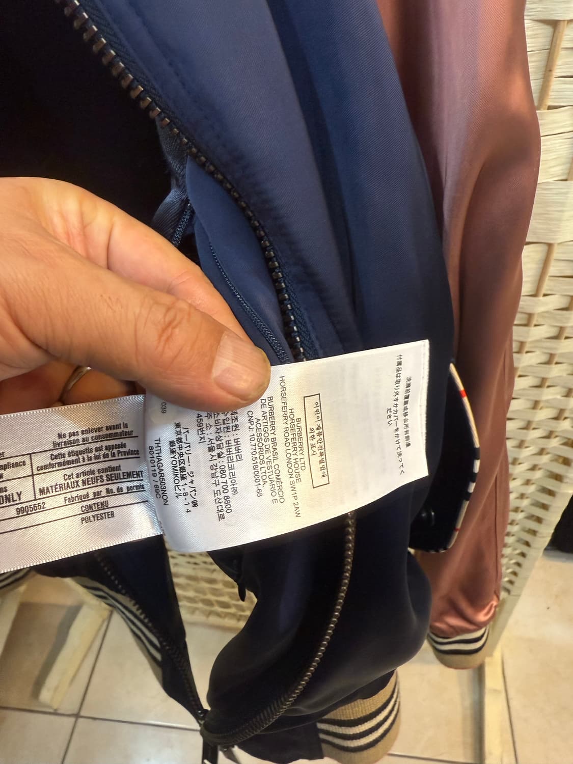 38/55-66 정품 버버리 붐버자켓 팝니다 상품이미지8