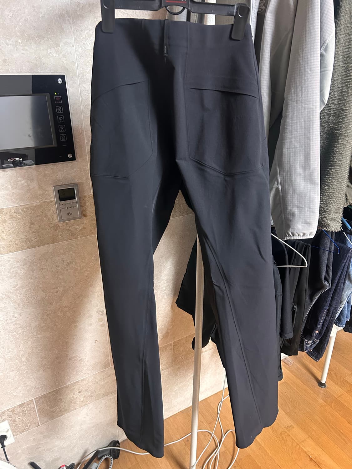 아크테릭스 베일런스(Veilance) 다이오드 MX 팬츠 32 판매합니다 상품이미지2