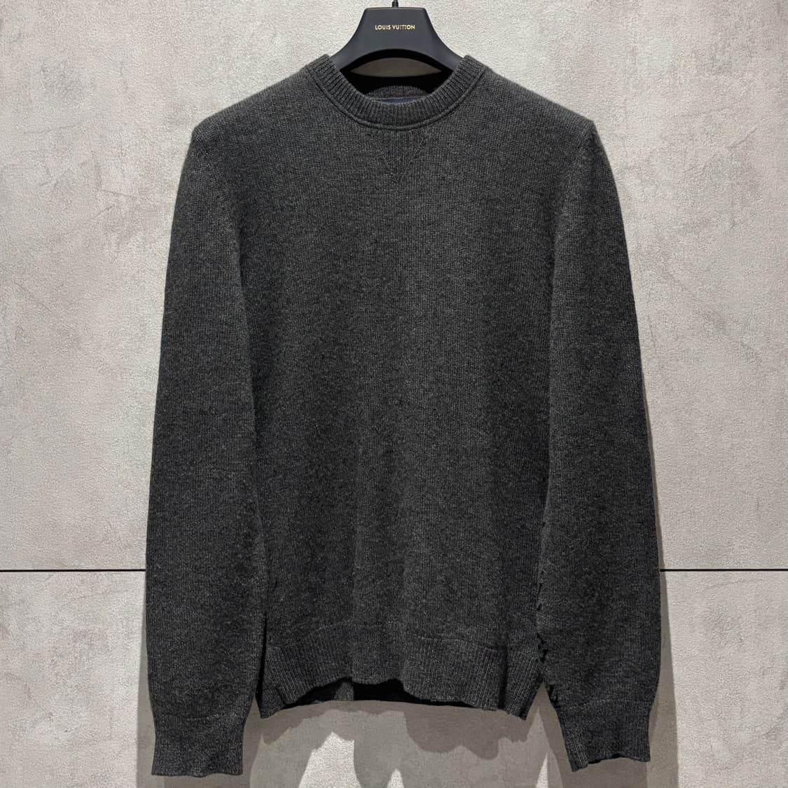 [M size] 루이비통 모노그램 하프앤하프 니트 상품이미지2