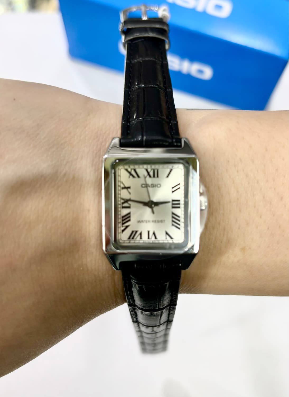 카시오 가죽시계 새상품 상품이미지1