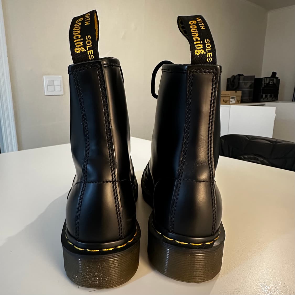 닥터마틴 1460 8홀 스무스 블랙 250 상품이미지7