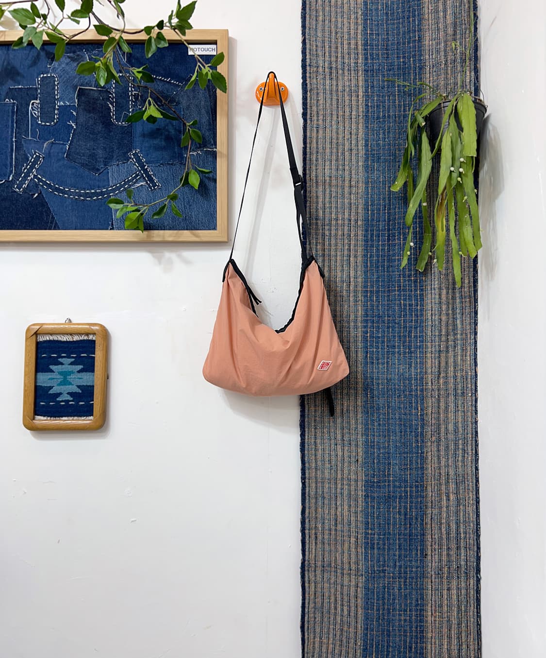 DANTON Nylon Shoulder Bag 상품이미지1