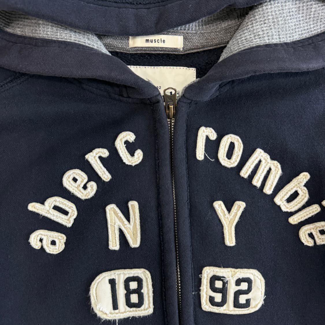 Abercrombie 아베크롬비 네이비 스펠아웃 후드집업 상품이미지4