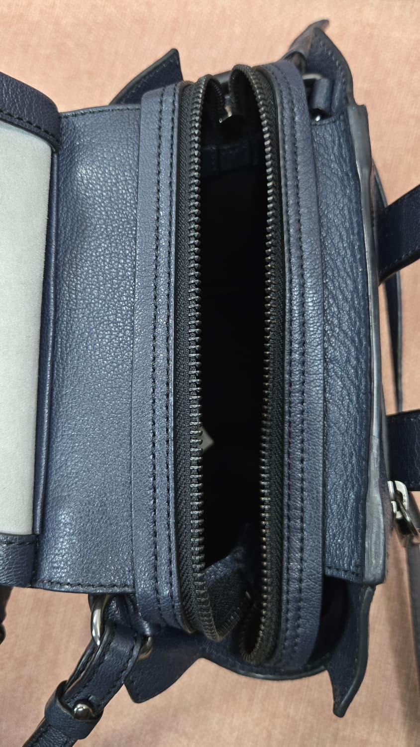 캘빈클라인진 Cara 카라 스몰 토트 사첼백 상품이미지9