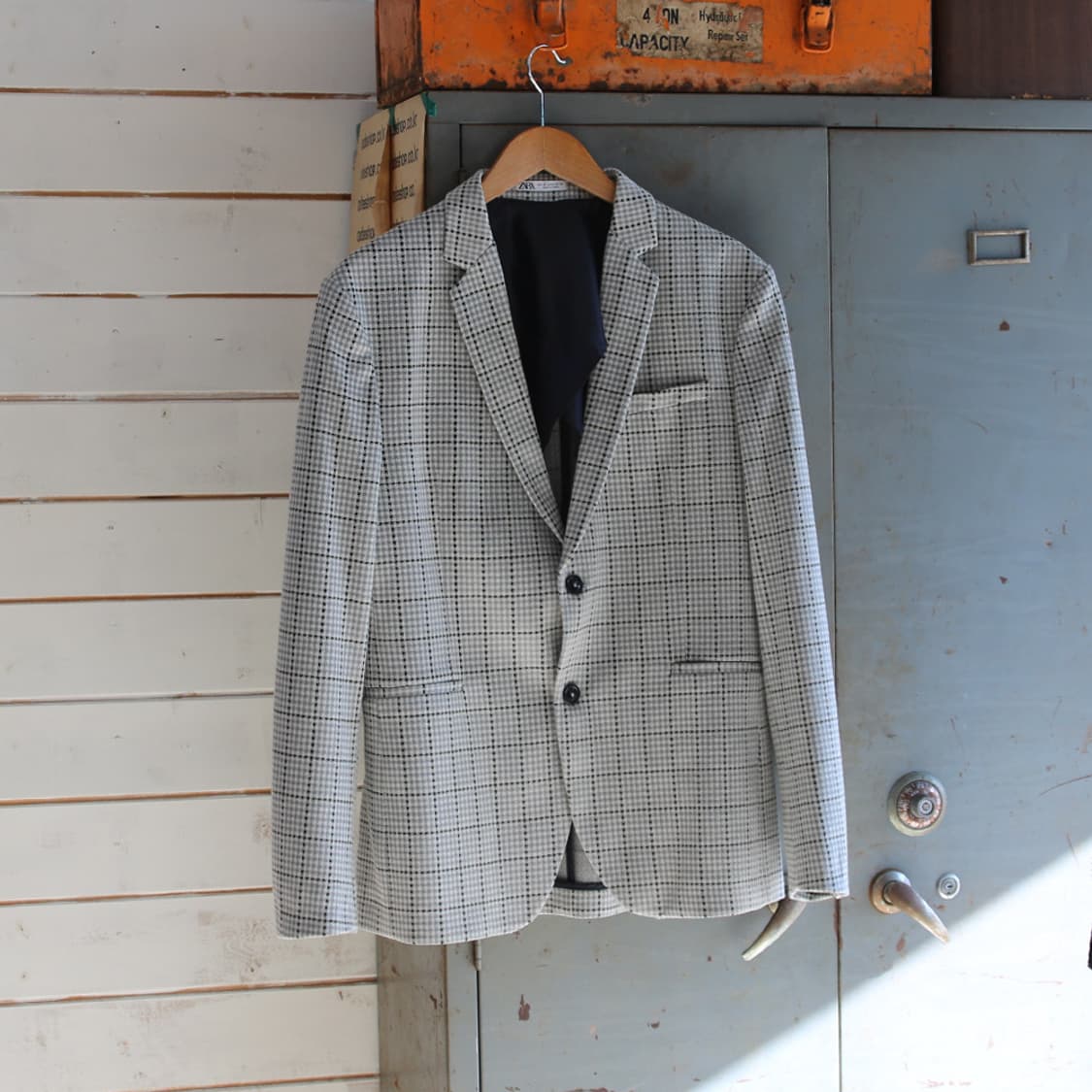 (착용컷) ZARA 체크 블레이져 (남성용 100) 상품이미지1