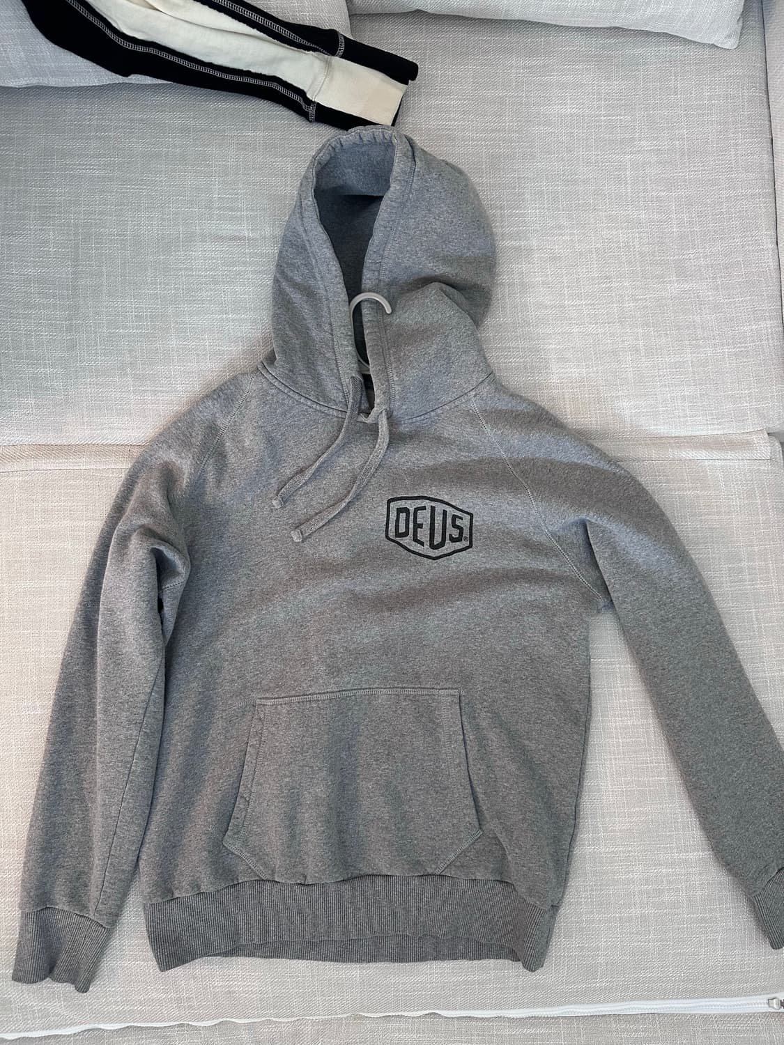 데우스 엑스 마키노 밀라노 후드티 s 상품이미지2