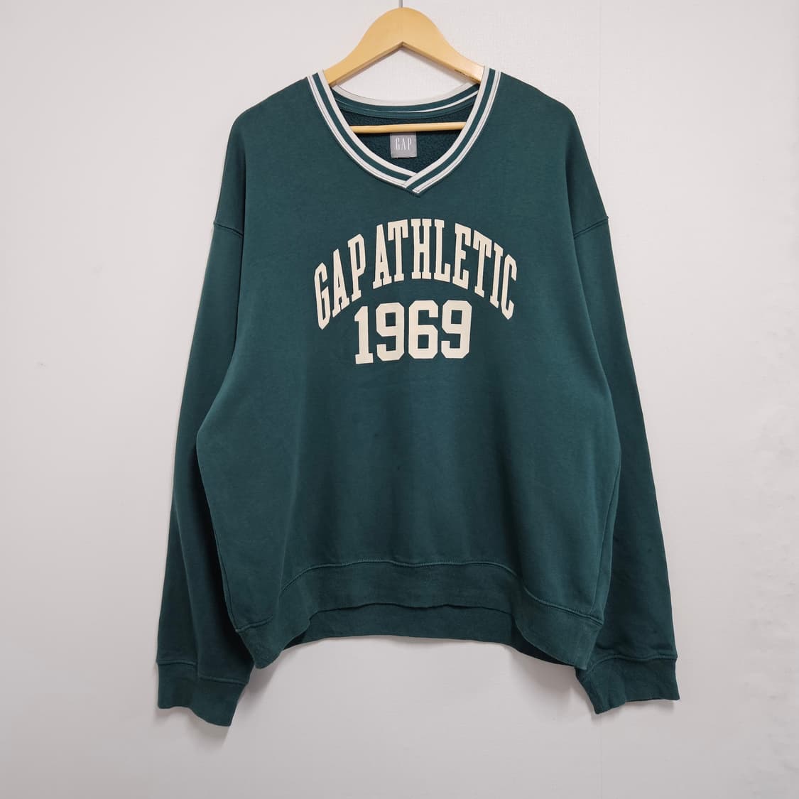 L 105) Gap 빈티지 브이넥 기모 맨투맨 상품이미지2