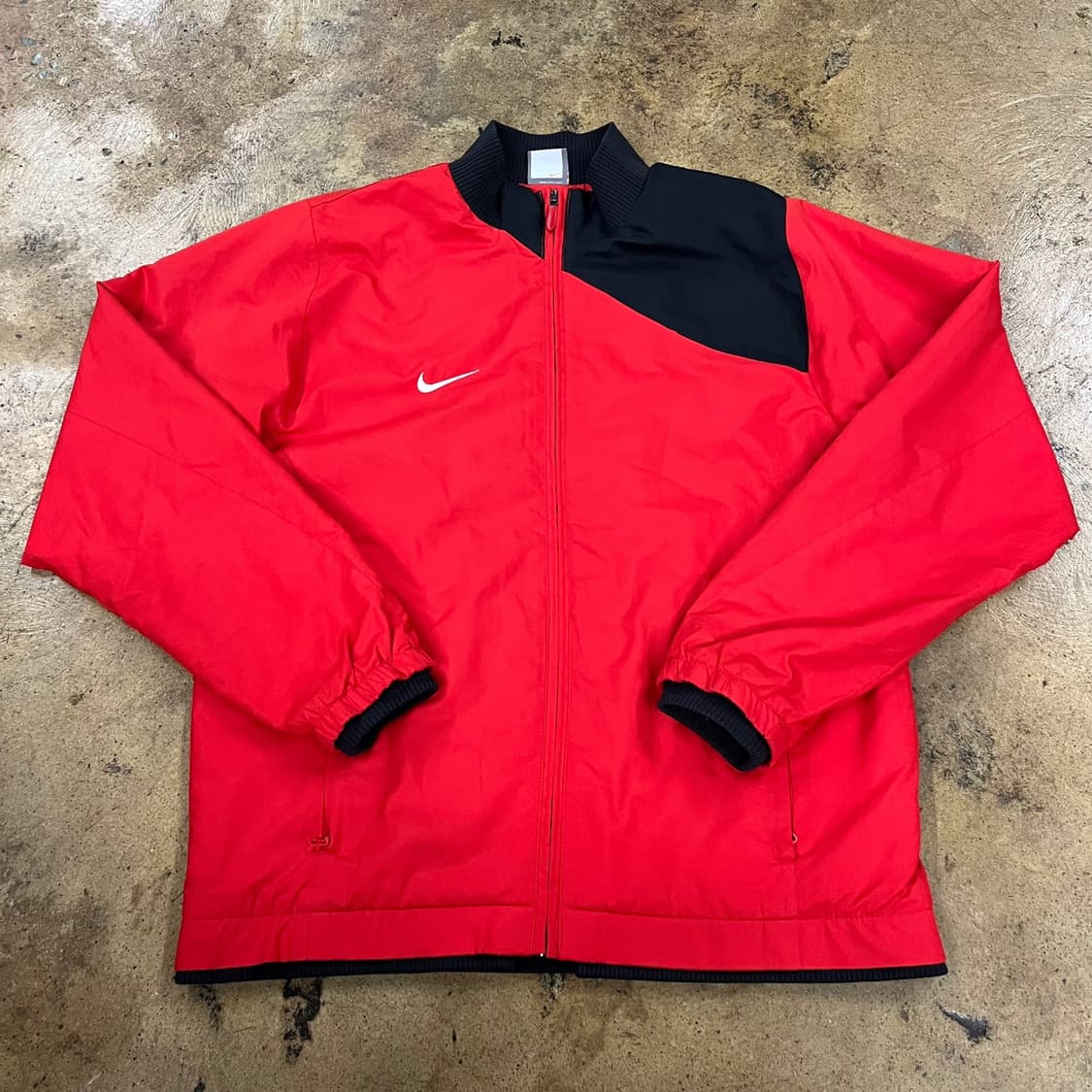 [정품/M] 나이키 레드 블랙 바람막이 자켓 b16 상품이미지2