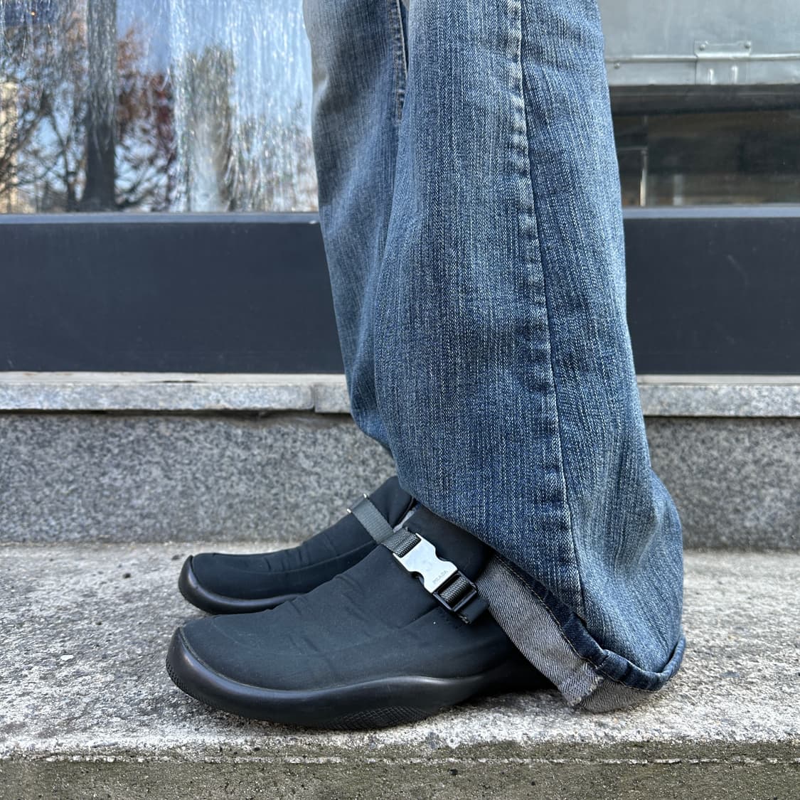 00s 그레이 프라다 스포츠 버클 로퍼 상품이미지9