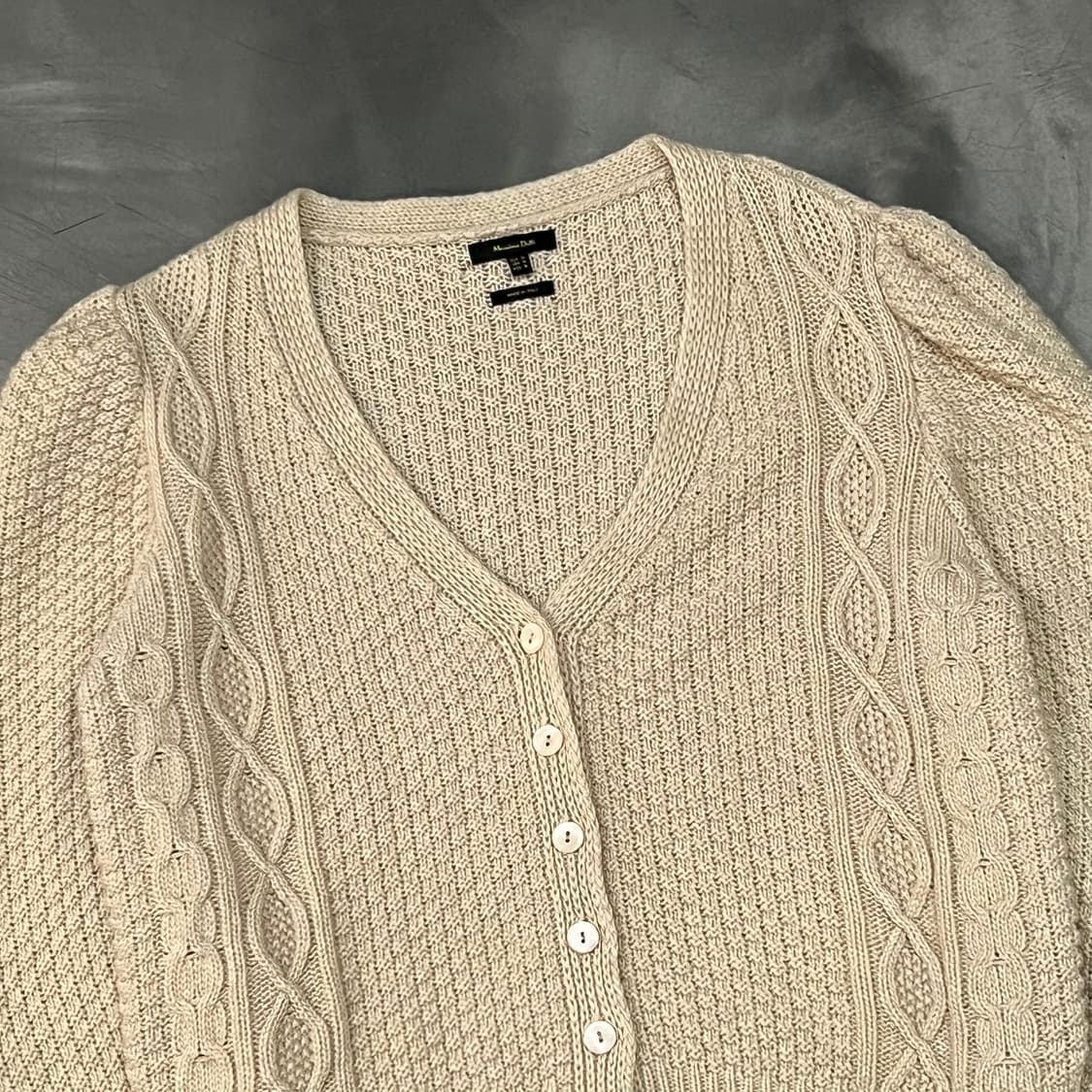  마시모두띠 퍼프 숄더 니트 가디건 y16070 상품이미지3