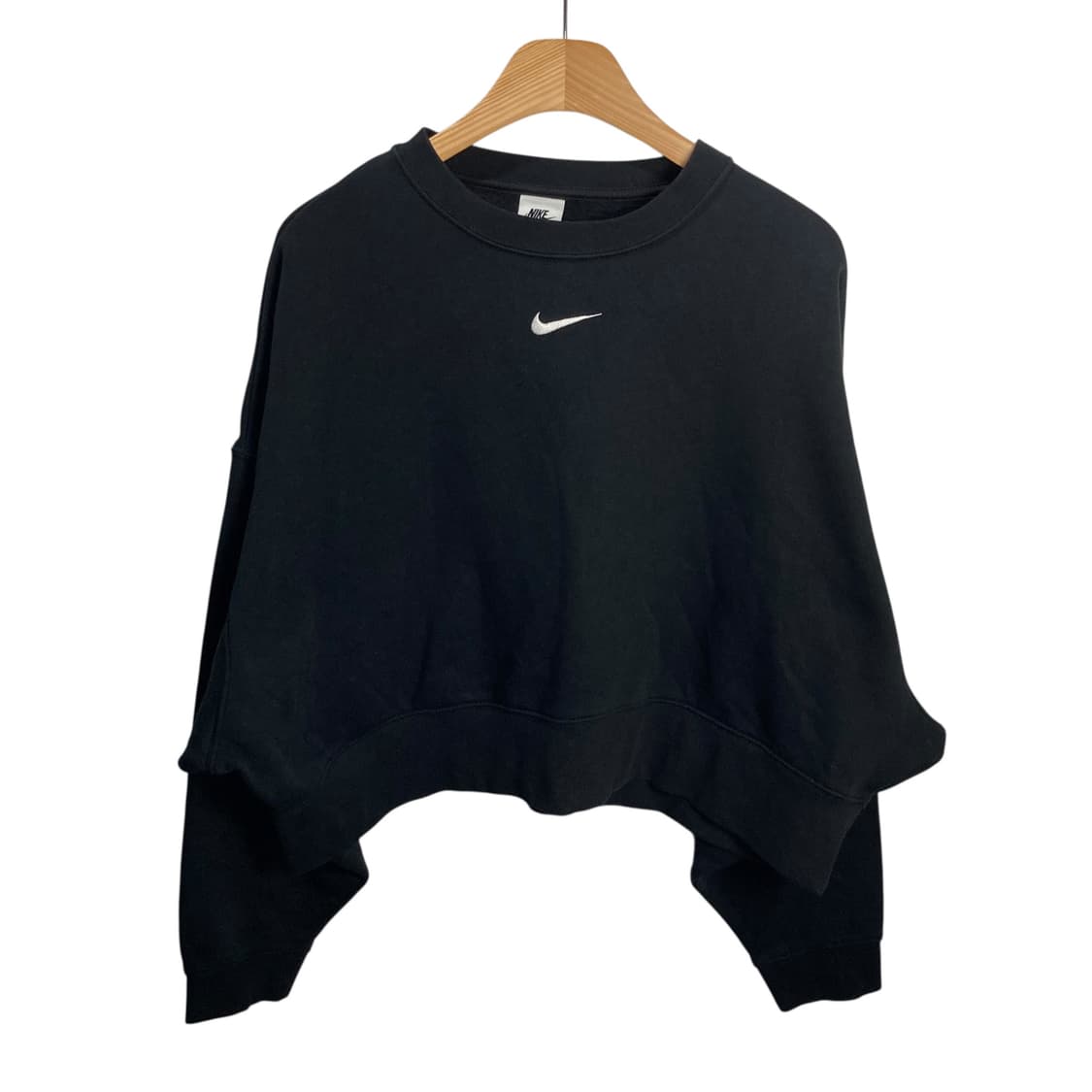 나이키 스우시 블랙 맨투맨 상품이미지2