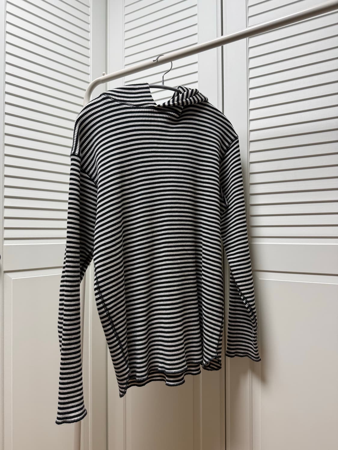 Robert P. Miller 스트라이프 후드 니트 상품이미지1