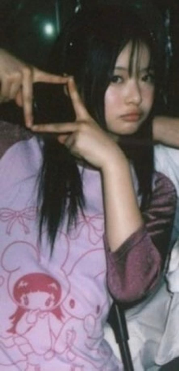 [뉴진스 하니 착용] SS24 FLARED RAGLAN T-DRESS 상품이미지3