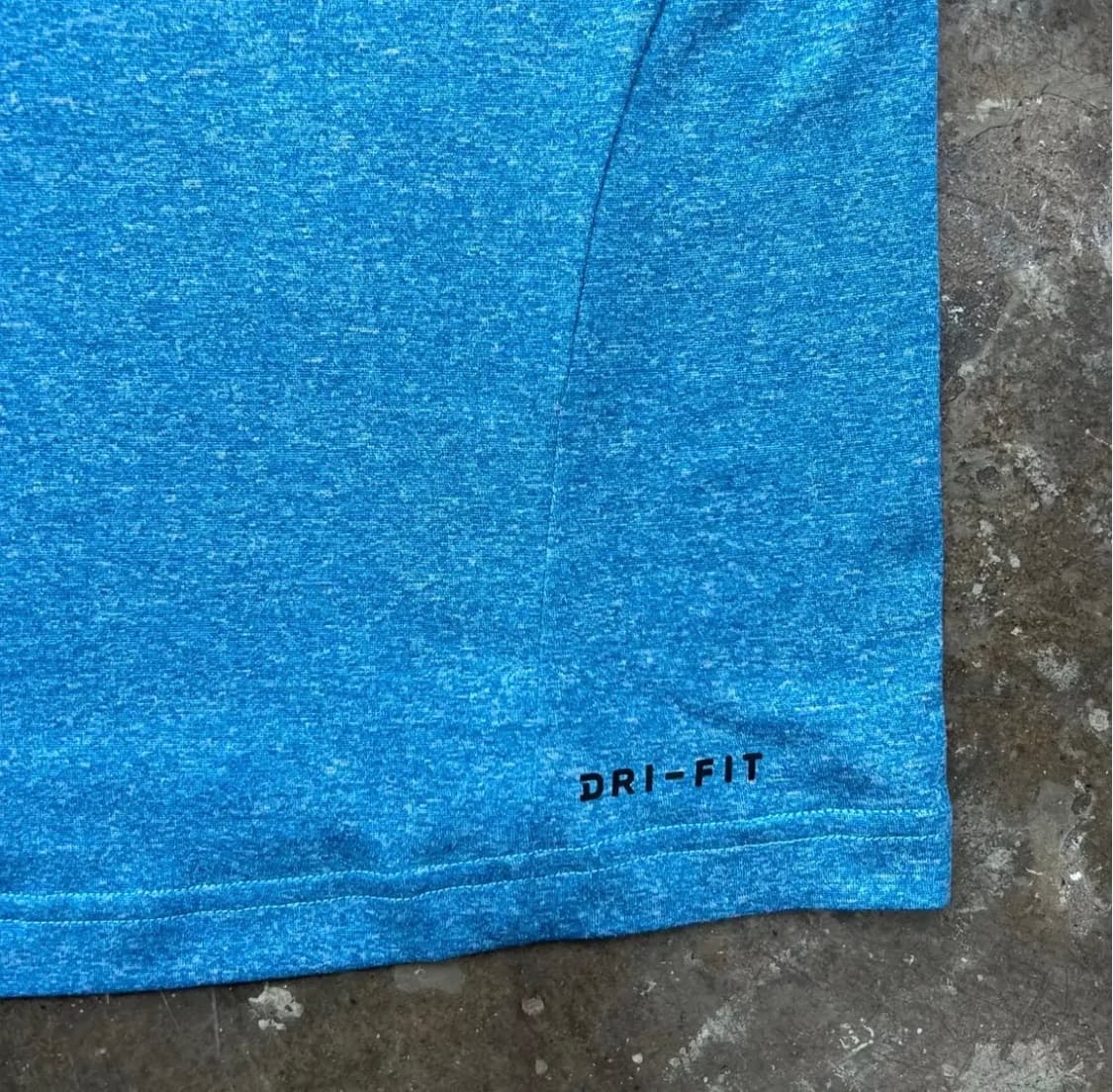 M) 나이키 드라이핏 기능성 소재 런닝 반팔티 반팔 티셔츠 런닝코어 상품이미지5