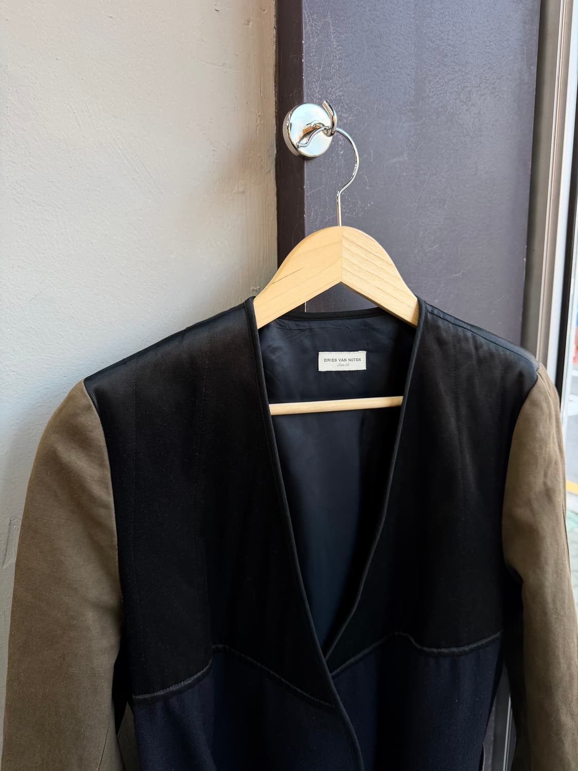 38/ 드리스반노튼 하이브리드 패널 벨티드 코트자켓 상품이미지3